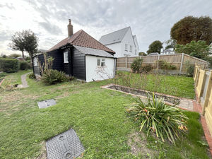 Photo 15- click for photo gallery